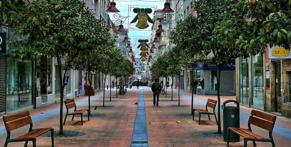 une rue sans voiture à pontevedra