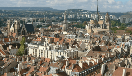 vue panoramique de la ville de Dijon